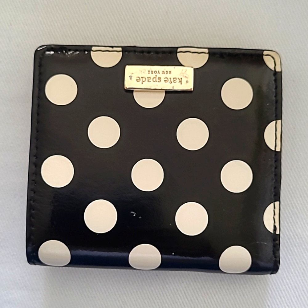 COPY - Kate Spade patent leather small wallet